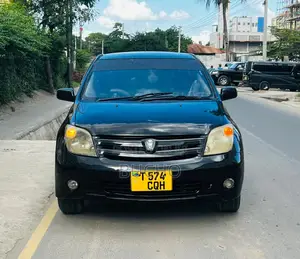 Toyota IST 2004 Black