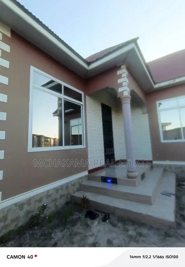 3bdrm House in Mchakama Real Estate, Ukonga for sale