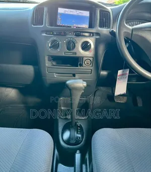 Toyota Probox 2006 White