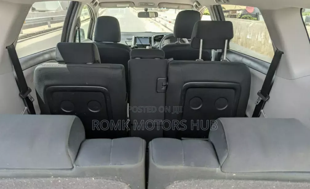 Toyota Wish 2010 Burgundy