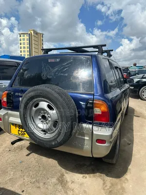 Toyota RAV4 1997 Blue