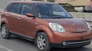 Mazda Verisa 2009 Orange