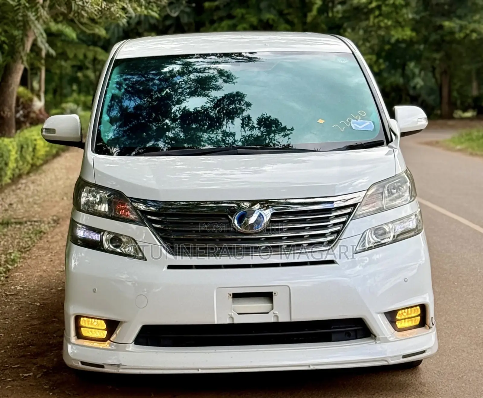 Toyota Alphard 2009 Pearl