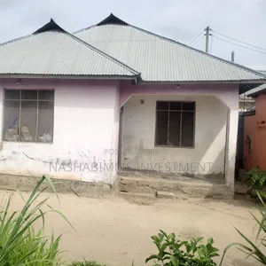 5bdrm House in Chamazi for sale