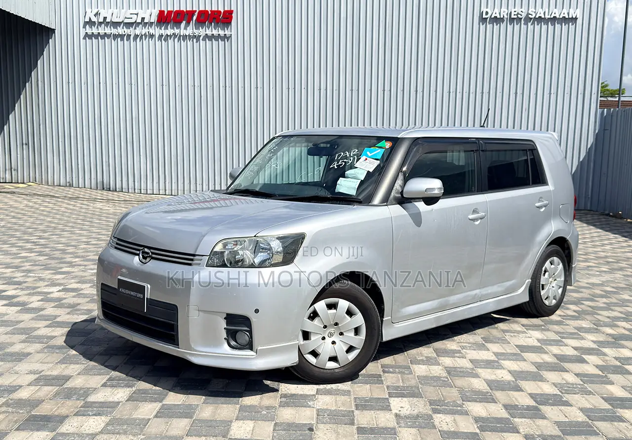 Toyota Corolla Rumion 2008 Silver