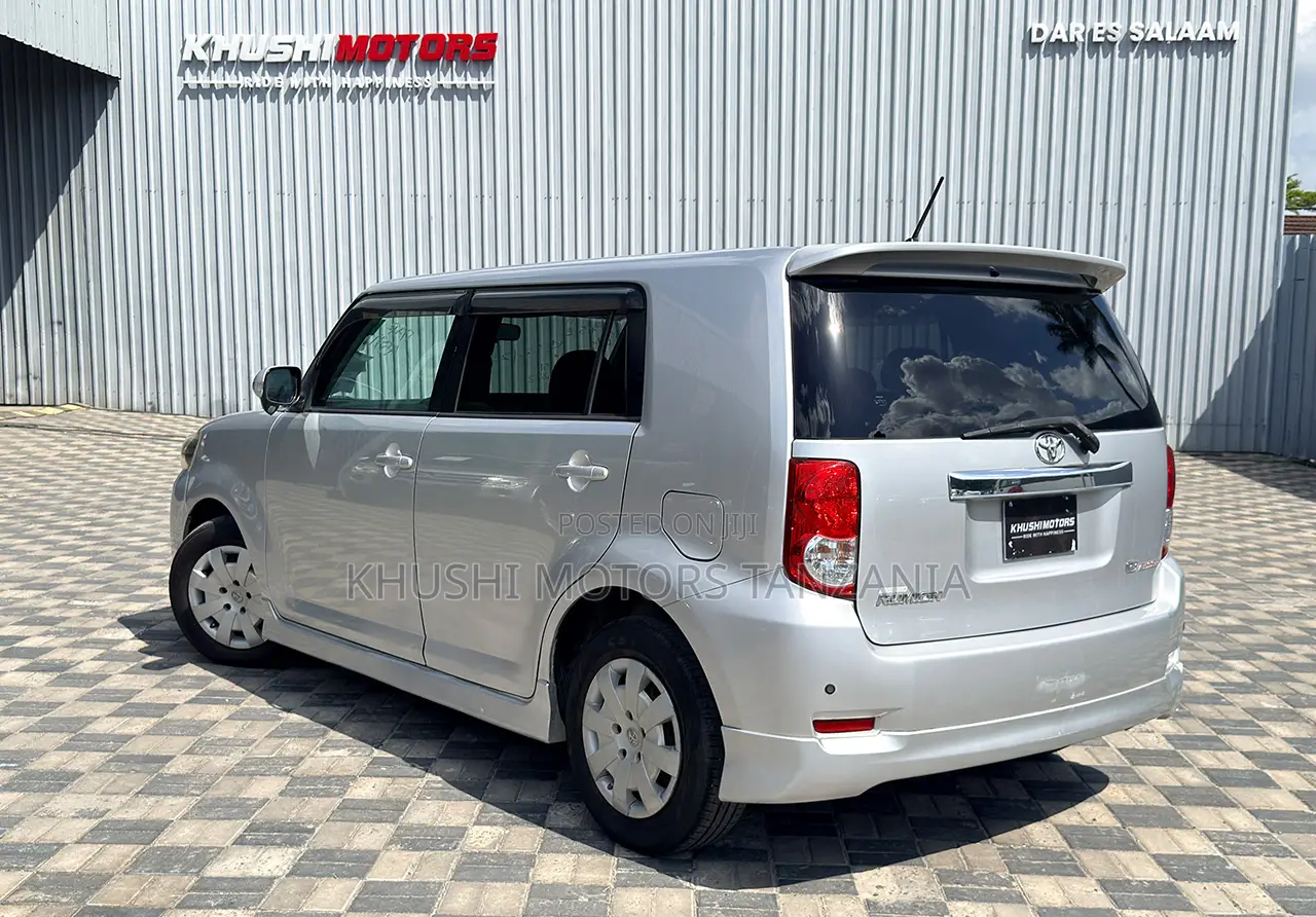 Toyota Corolla Rumion 2008 Silver