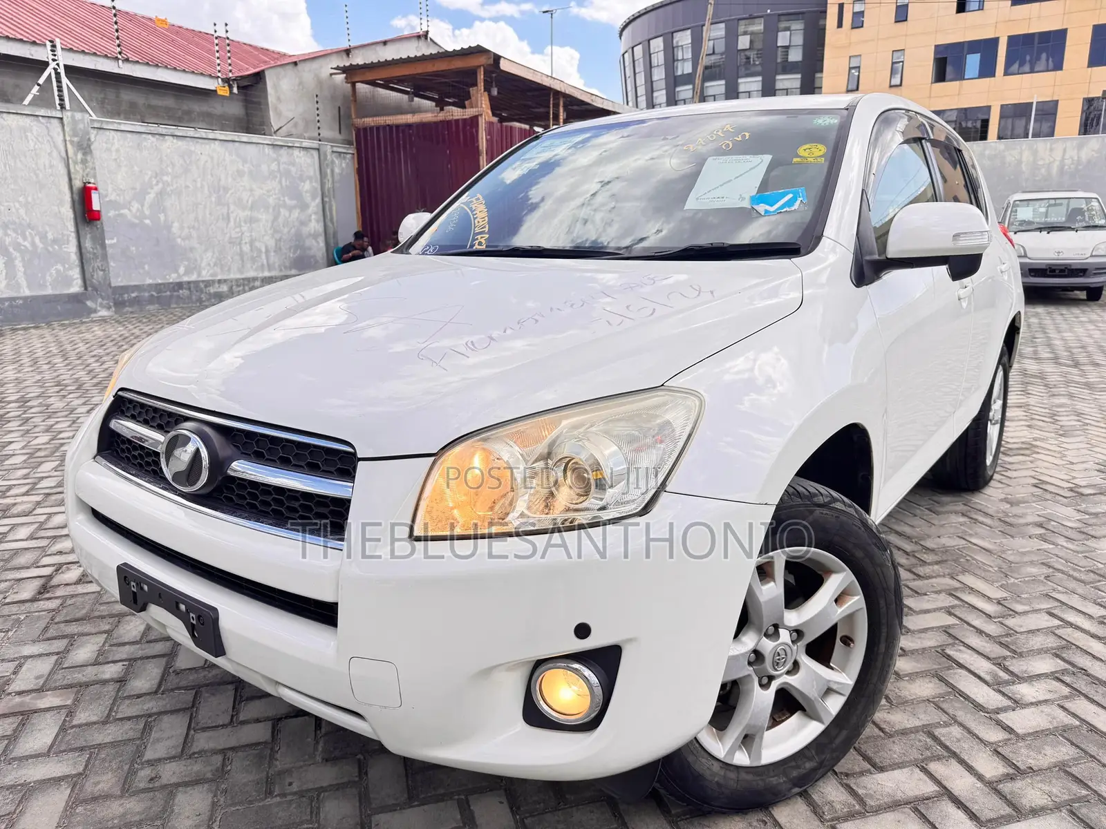 Toyota RAV4 2008 White