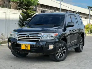 Toyota Land Cruiser Prado 2012 Gray