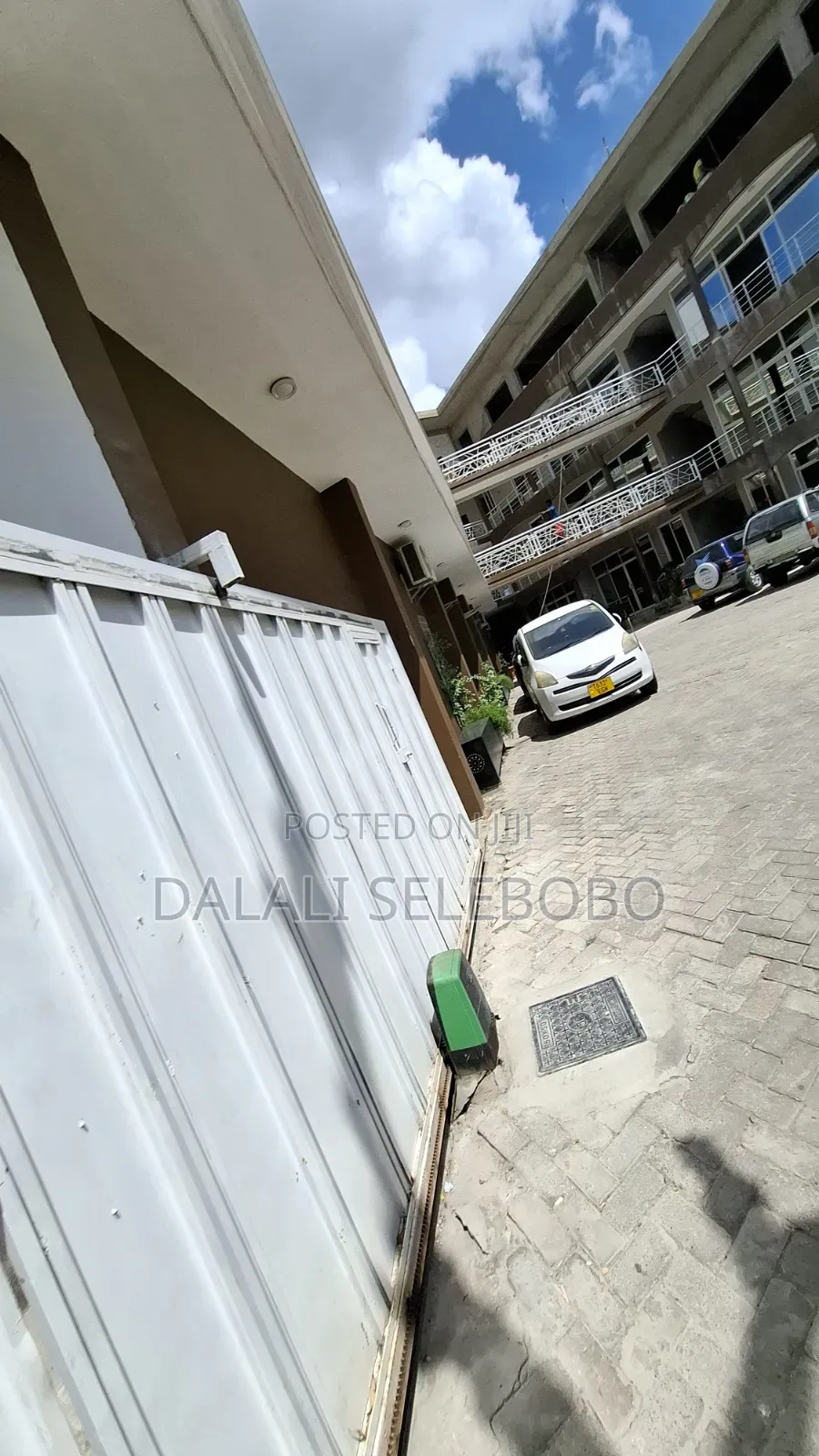2bedrooms Better 4 Office Space
