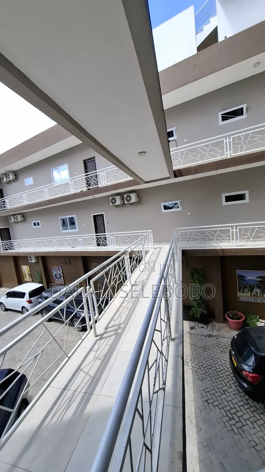 2bedrooms Better 4 Office Space