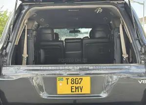 Toyota Land Cruiser 2013 Gray