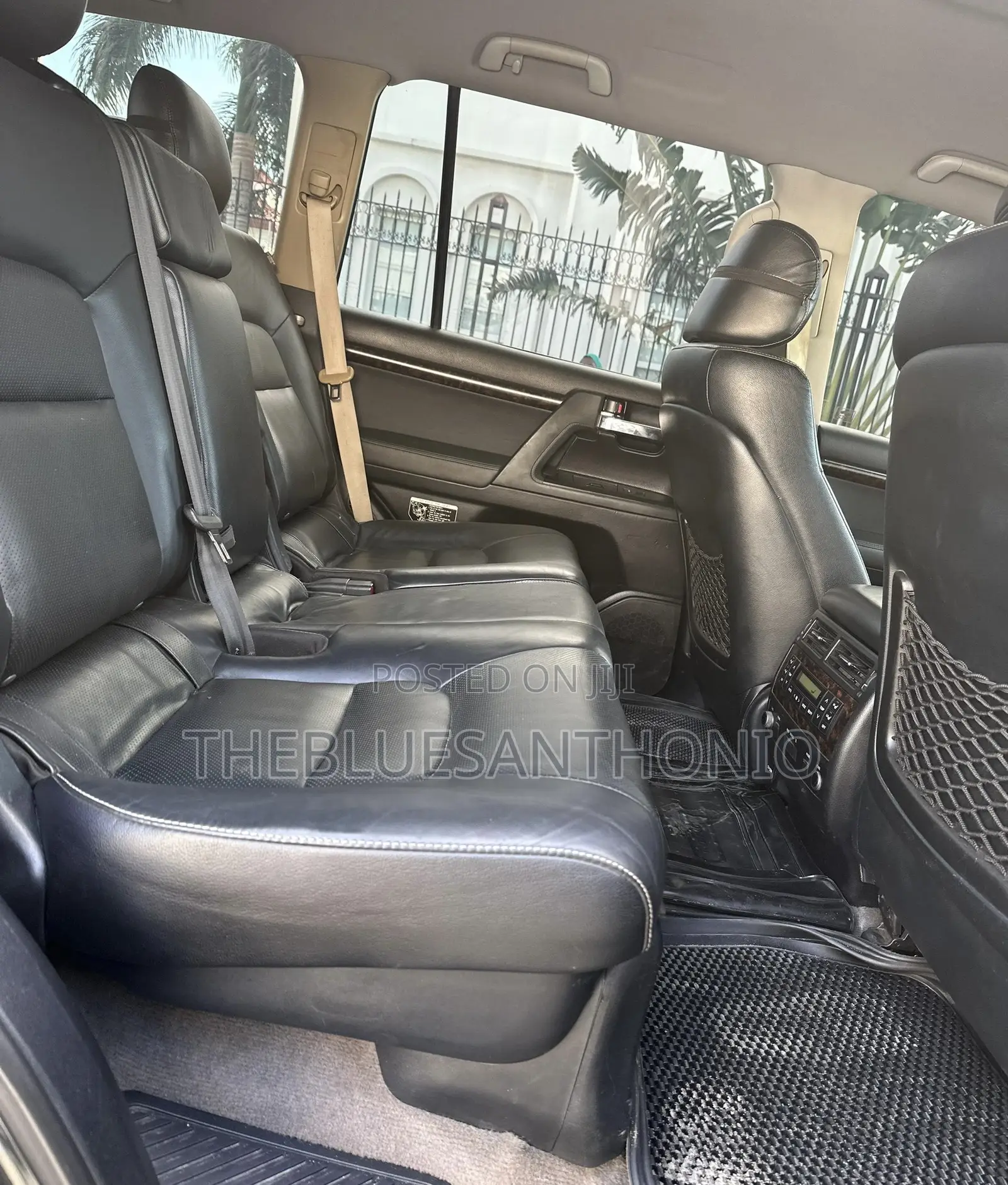 Toyota Land Cruiser 2013 Gray