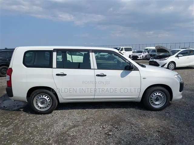 Toyota Probox 1.3 DX 2WD 2015 White