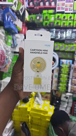 Mini Hand Handle Fan(Feni Ya Make Up)