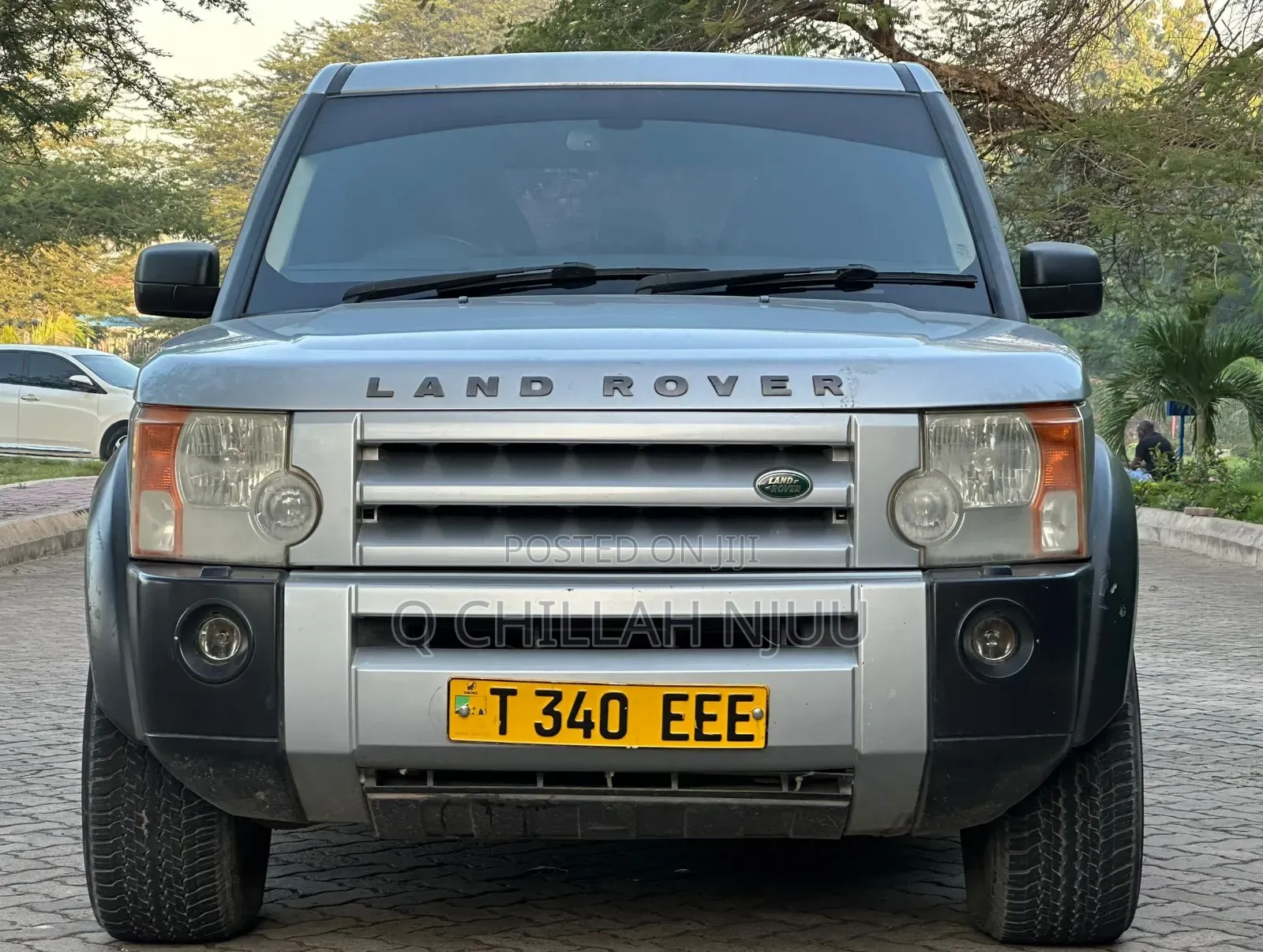 Land Rover Discovery 2011 Silver