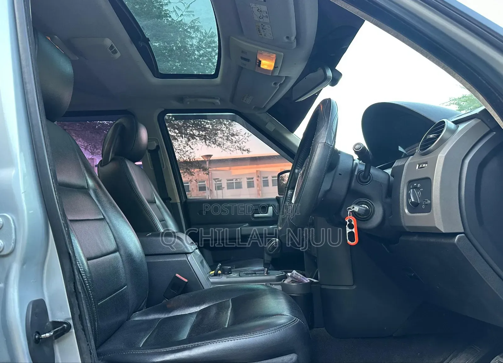 Land Rover Discovery 2011 Silver