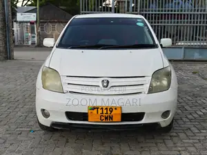 Toyota IST 2006 Pearl