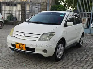 Toyota IST 2006 Pearl