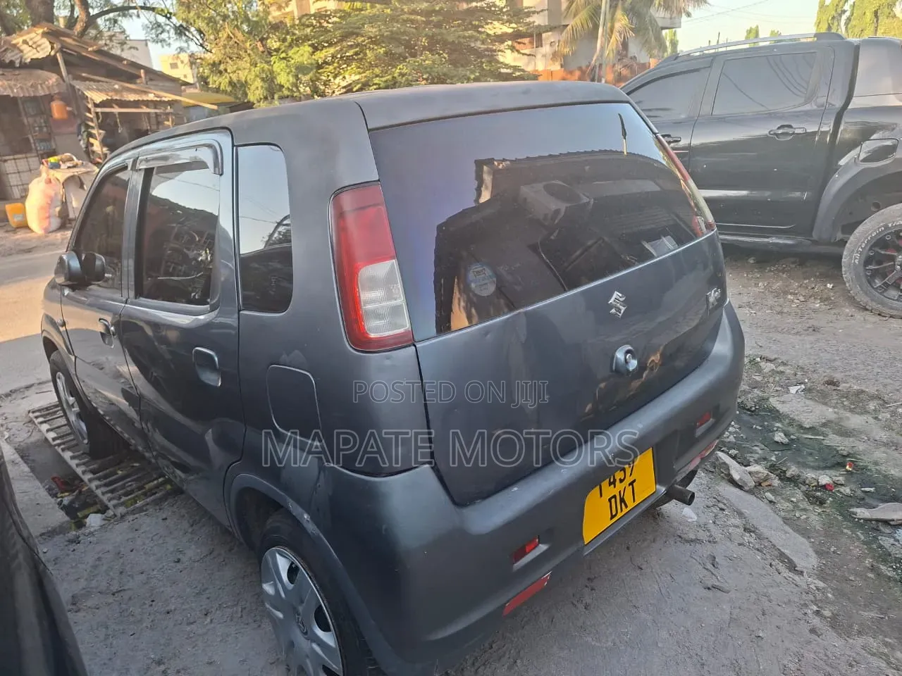 Suzuki Kei 0.7 5dr AWD 2004 Gray