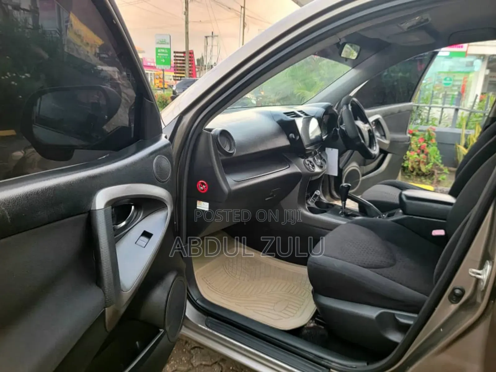 Toyota Vanguard 2008 Gold