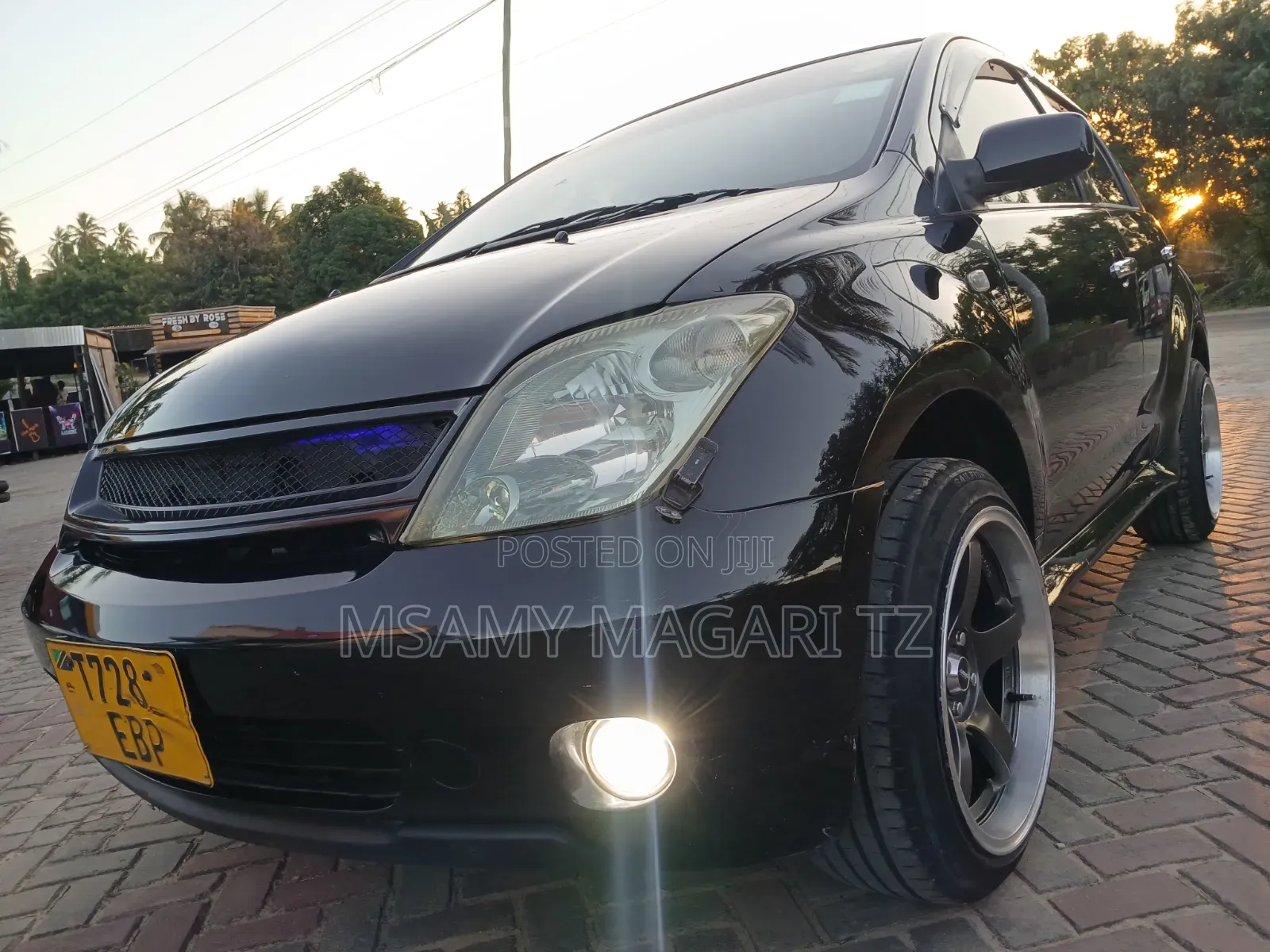 Toyota IST 2003 Black