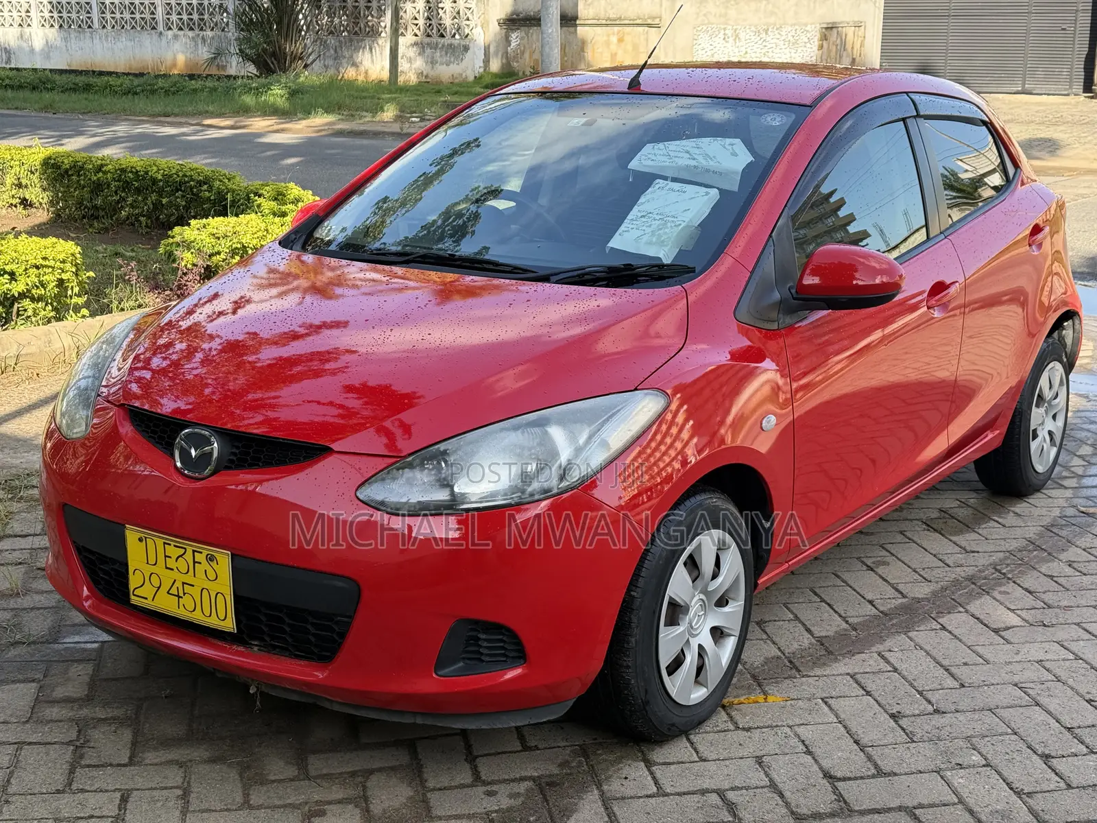 Mazda Demio 2010 Red