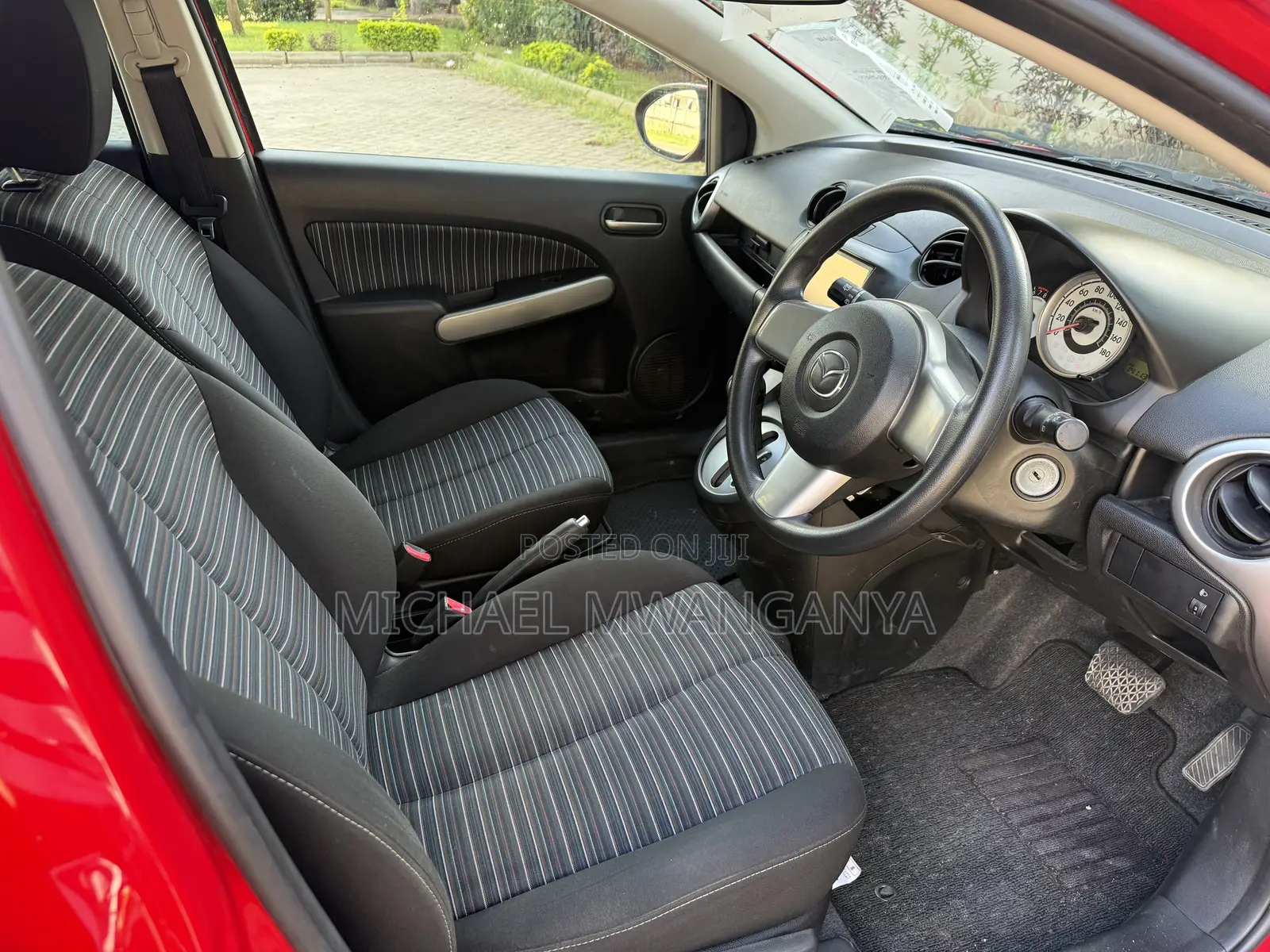 Mazda Demio 2010 Red