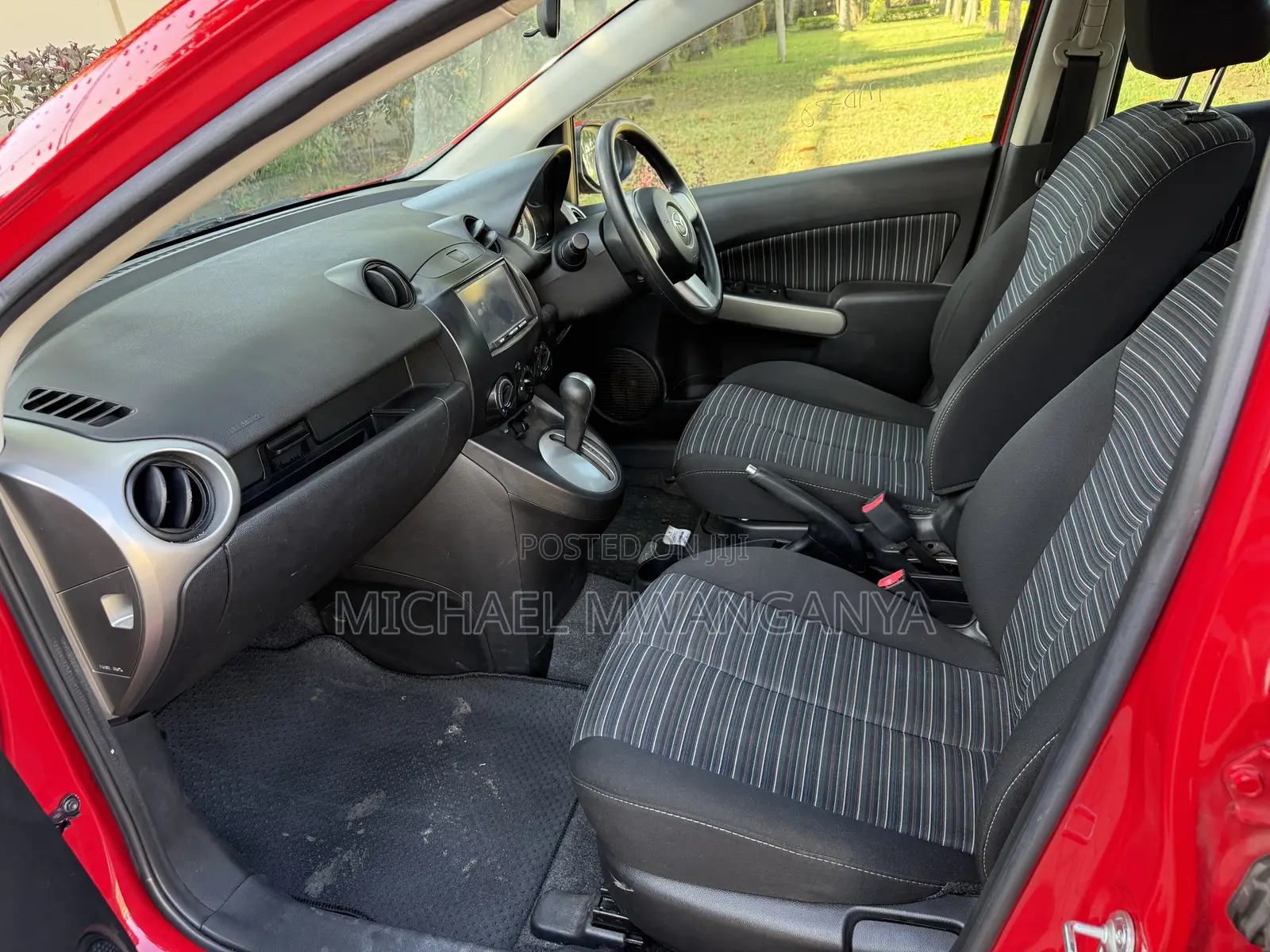 Mazda Demio 2010 Red