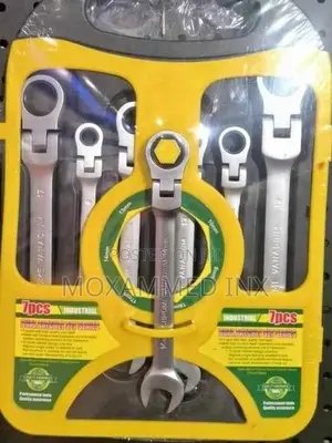 7-Piece Flex Head Ratcheting Flexible Wrench Set6-19