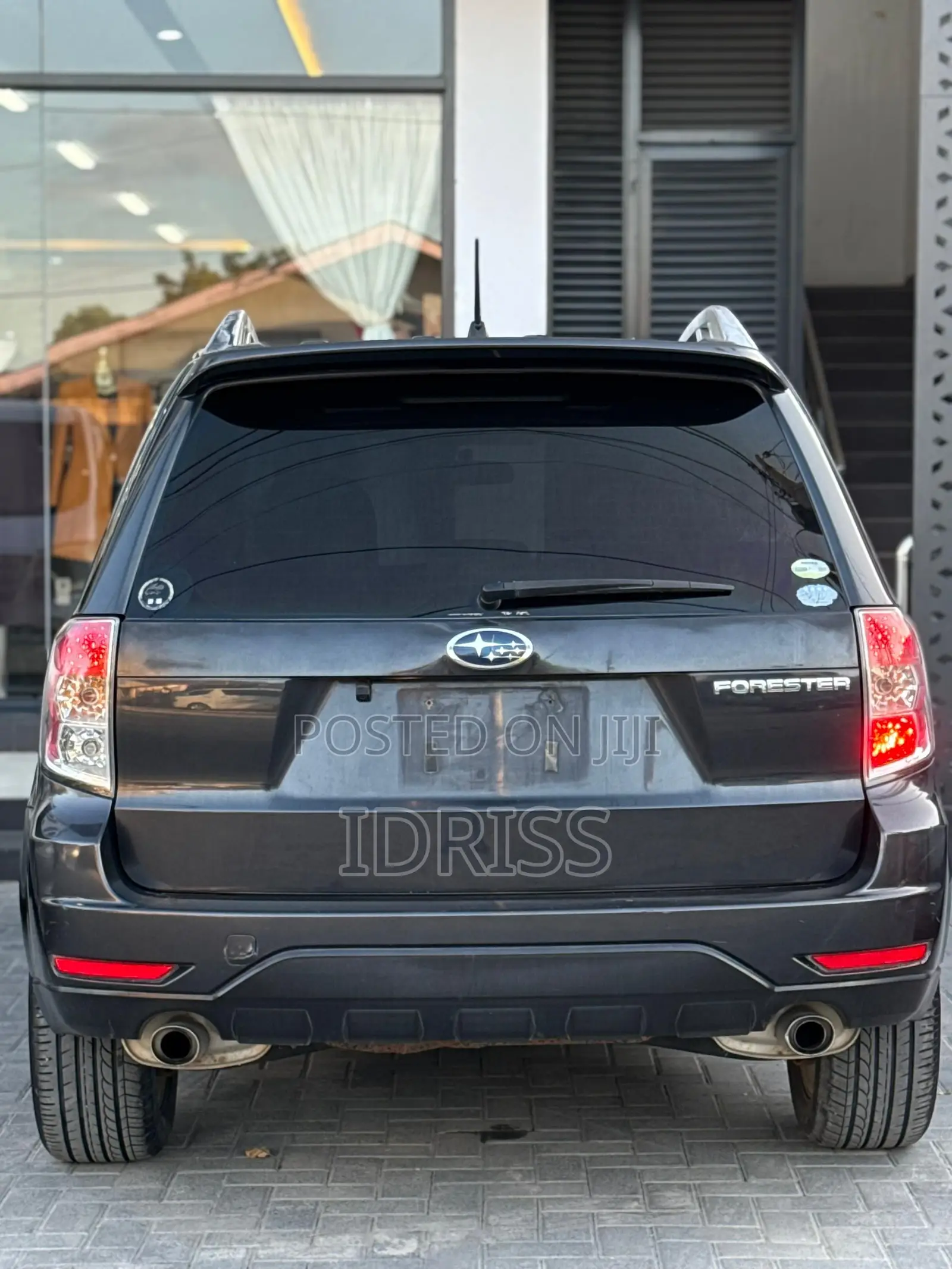Subaru Forester 2010 Black