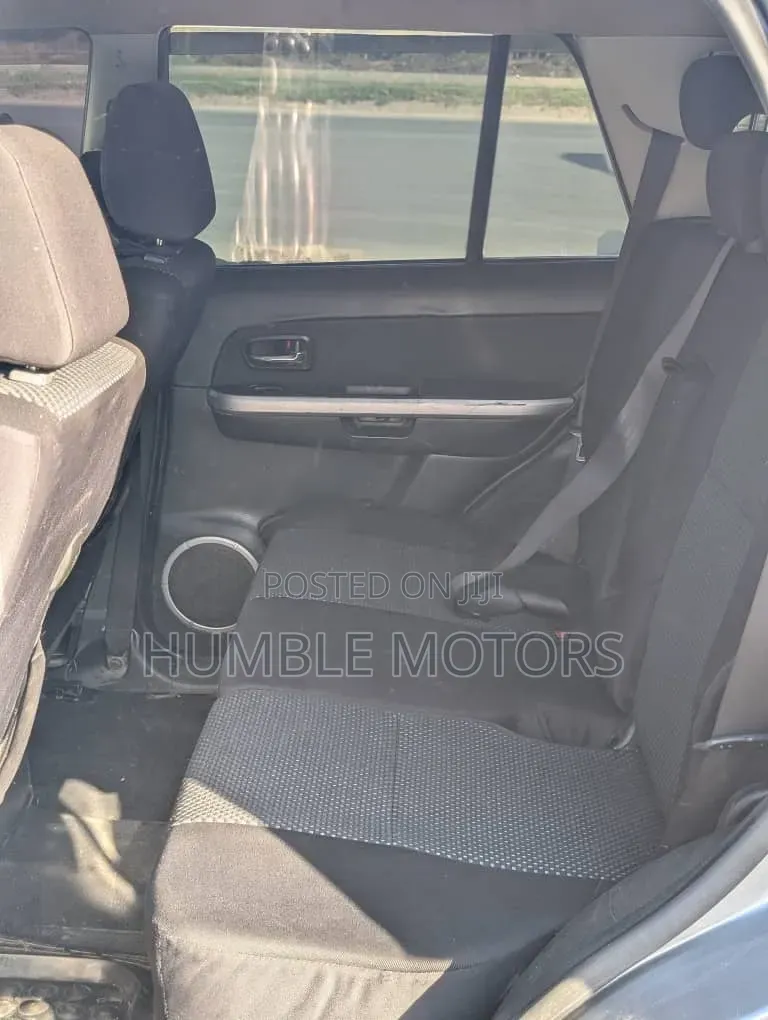 Suzuki Grand Vitara 2009 Gray