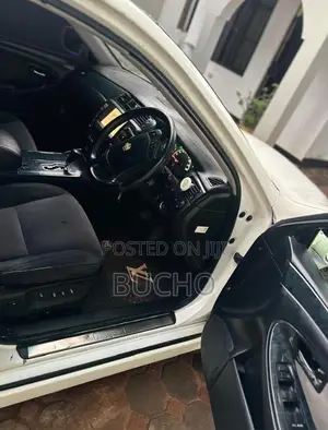 Toyota Crown 2007 White