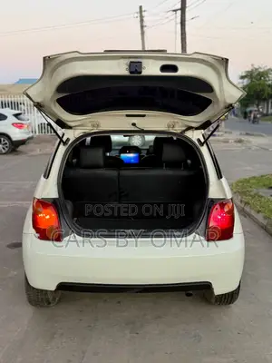 Toyota IST 2004 White