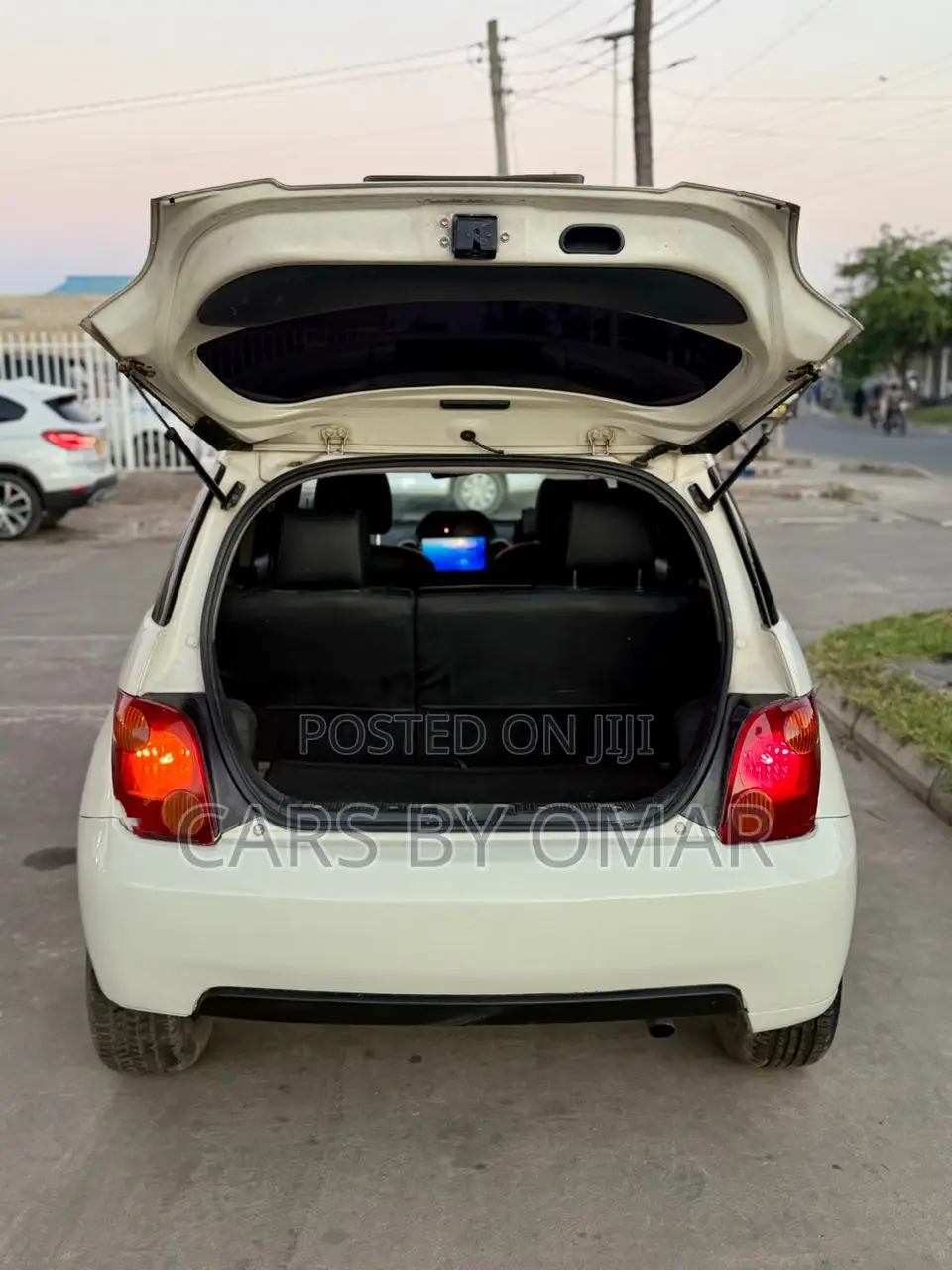 Toyota IST 2004 White