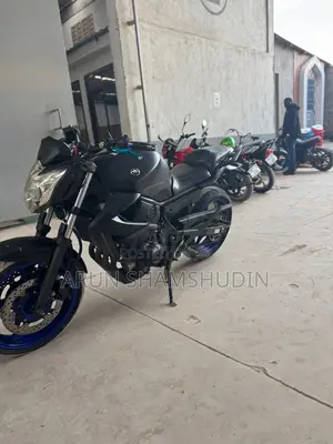 Yamaha 2015 Black