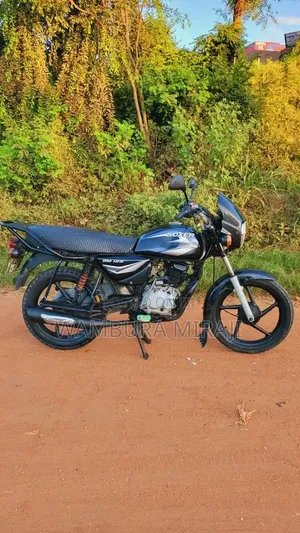 Bajaj Boxer 125 2025 Black