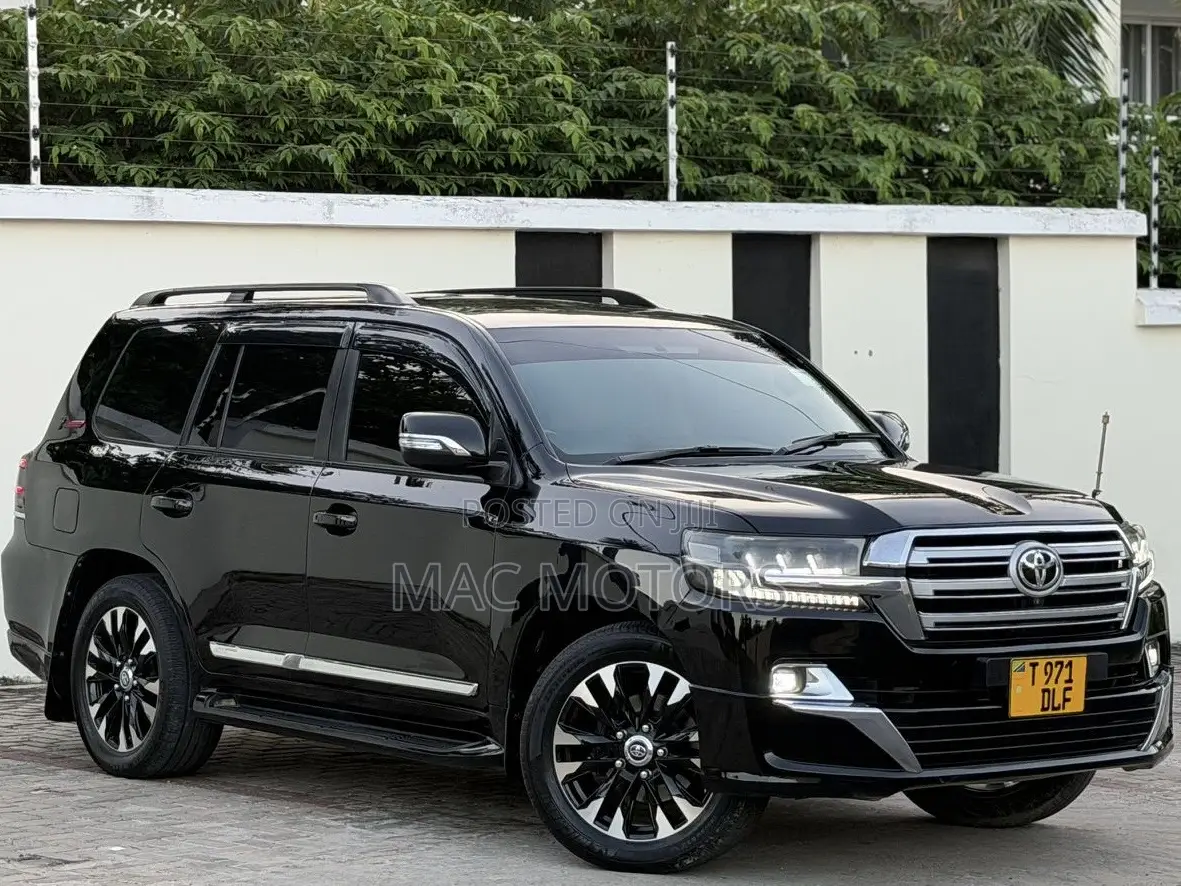 Toyota Land Cruiser 2014 Black