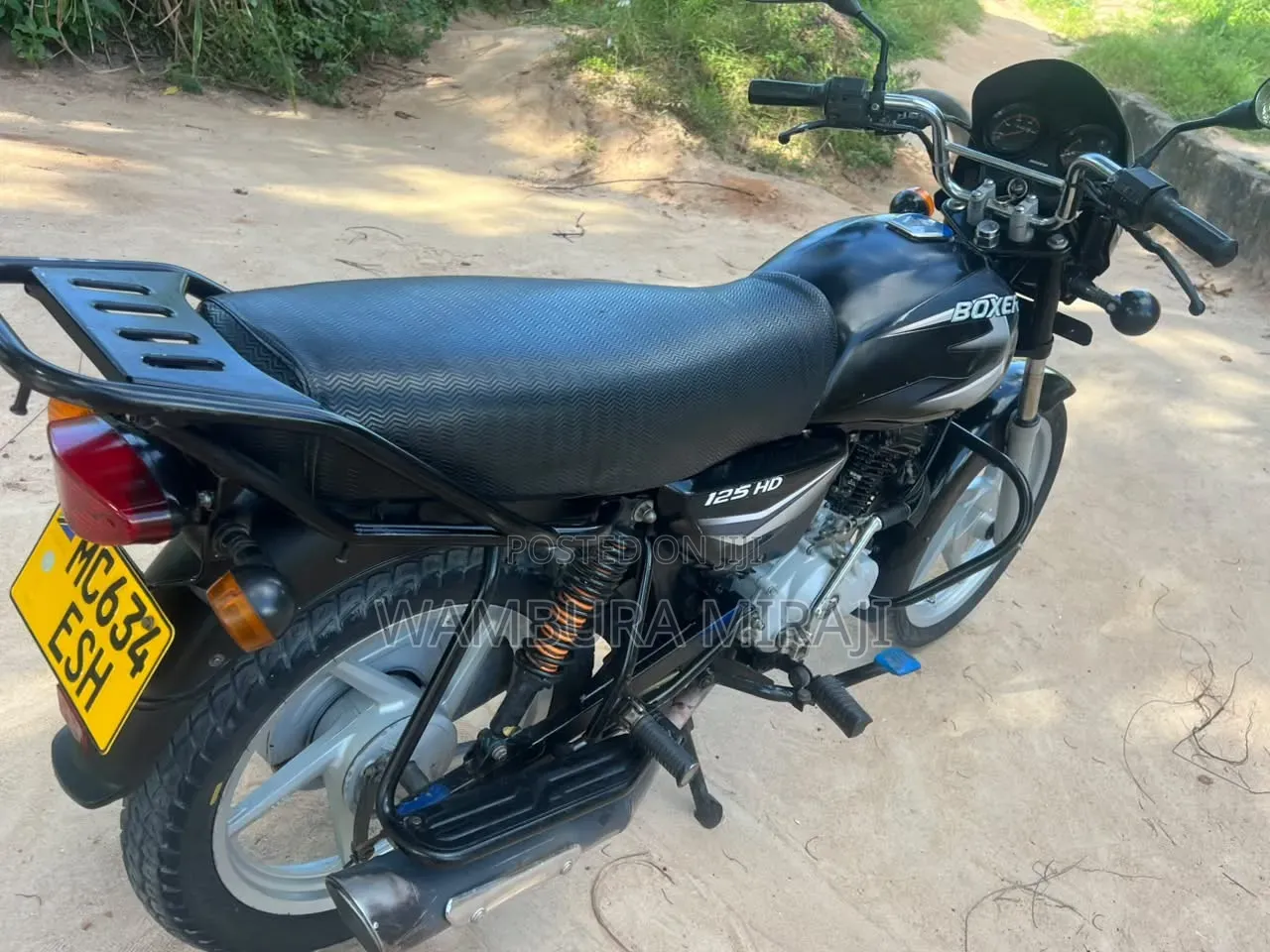 New Bajaj Boxer 125 2025 Black