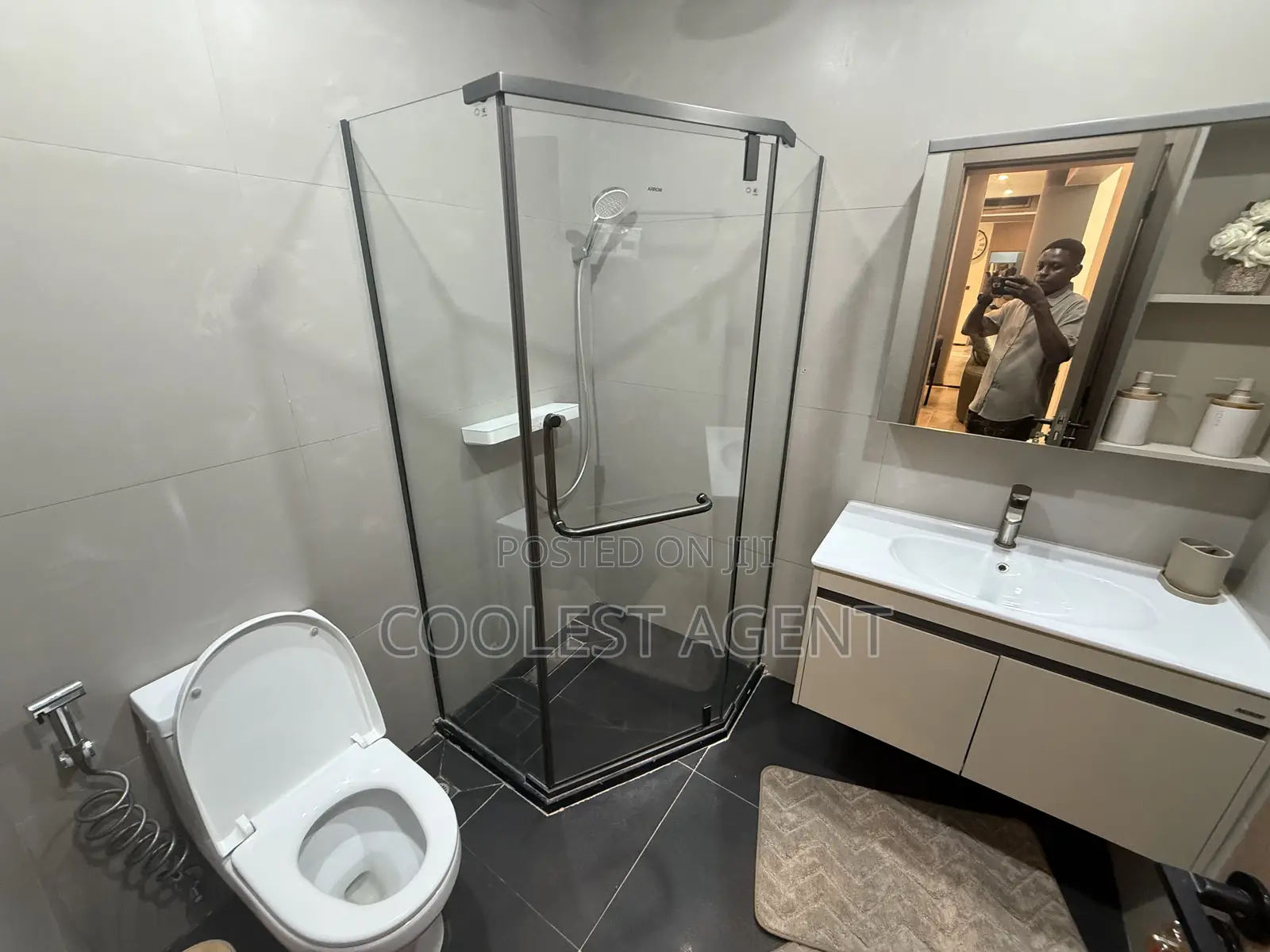Furnished 3bdrm Duplex in Coolest Estate, Oyster Bay for rent