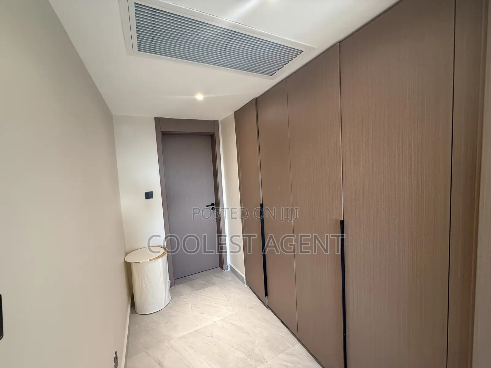 Furnished 3bdrm Duplex in Coolest Estate, Oyster Bay for rent