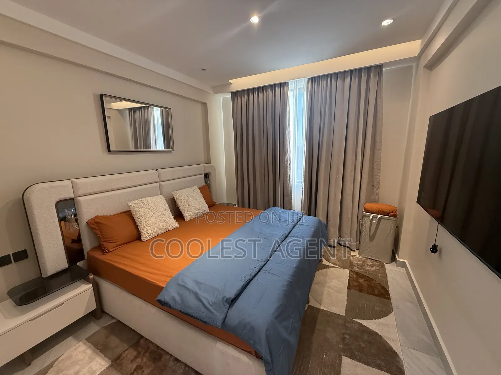 Furnished 3bdrm Duplex in Coolest Estate, Oyster Bay for rent