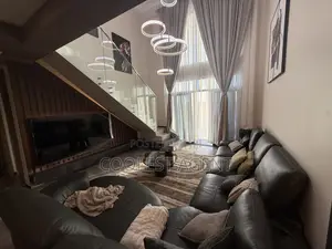 Furnished 3bdrm Duplex in Coolest Estate, Oyster Bay for rent