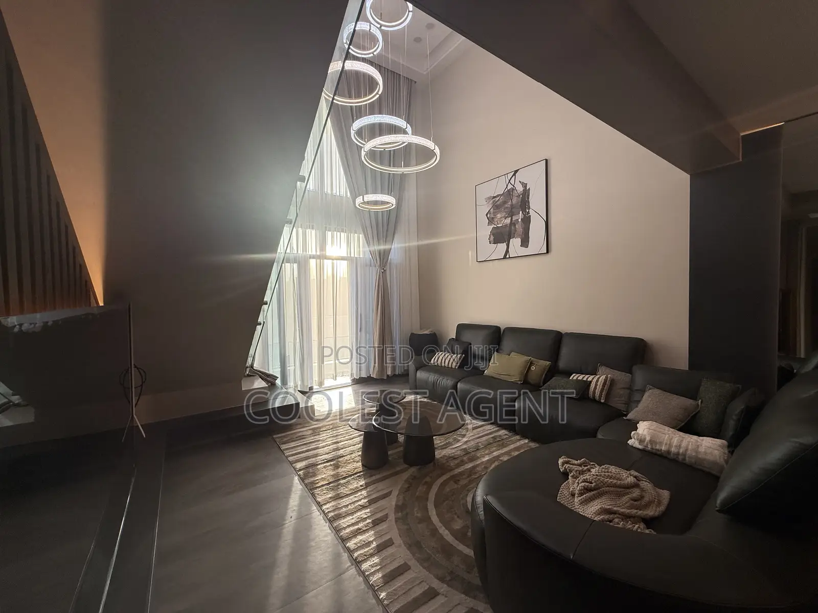 Furnished 3bdrm Duplex in Coolest Estate, Oyster Bay for rent