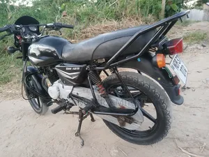 Bajaj Boxer 150 UG 2022 Black