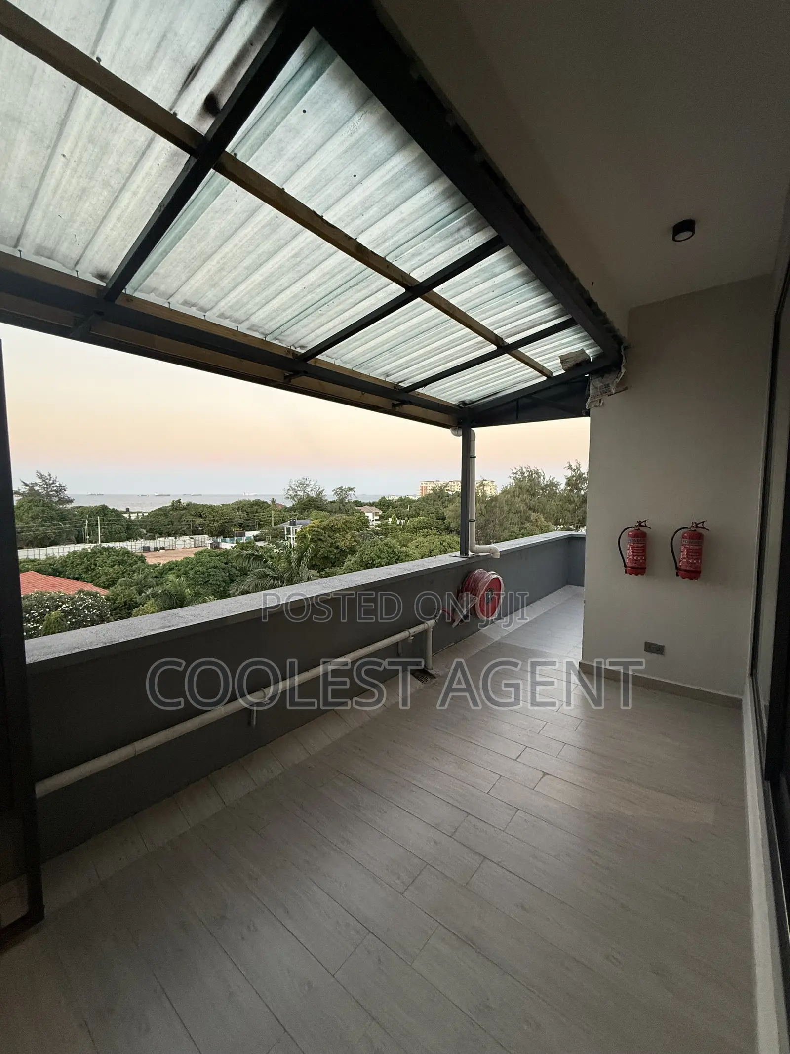 Furnished 3bdrm Penthouse in Coolest Estate, Masaki for rent