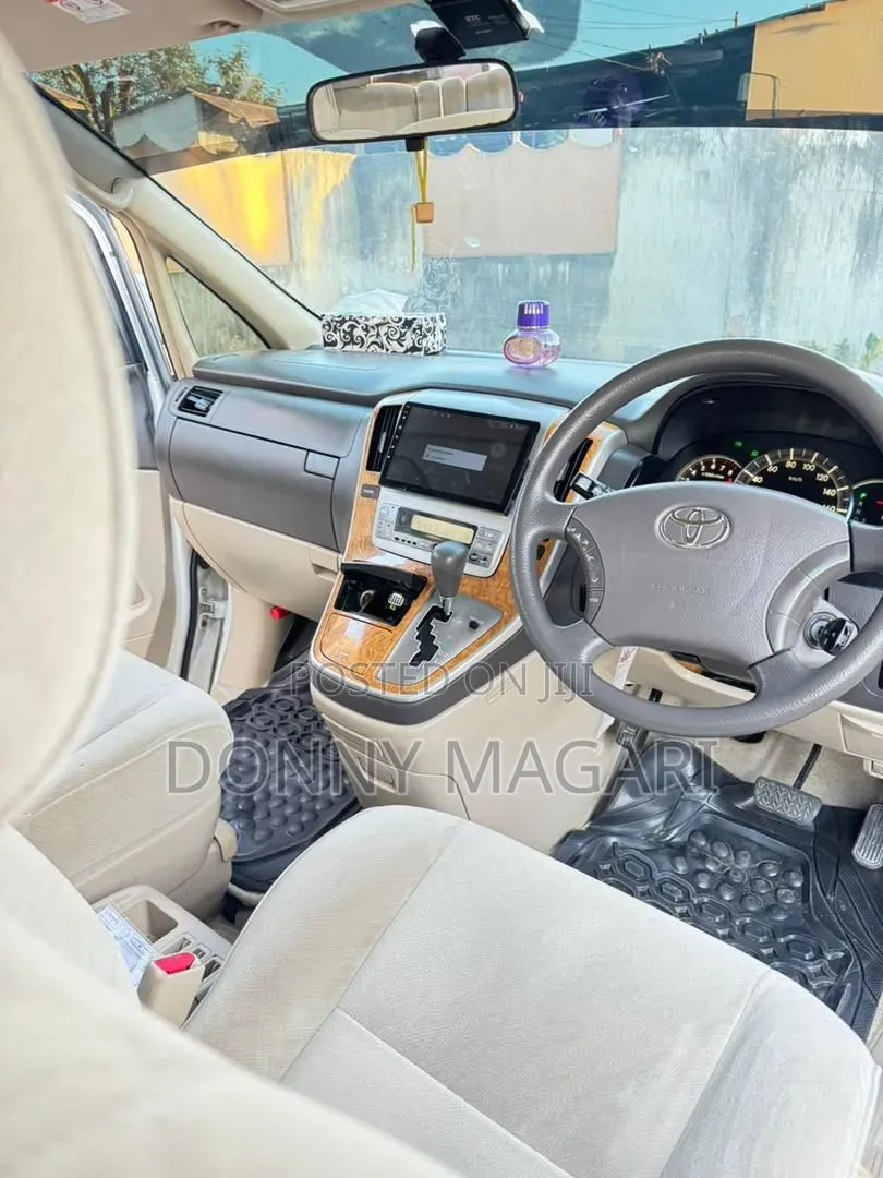 Toyota Alphard 2006 White