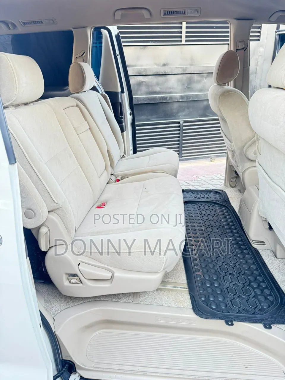 Toyota Alphard 2006 White