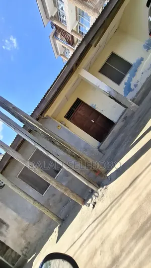 6bdrm House in Kijitonyama for sale