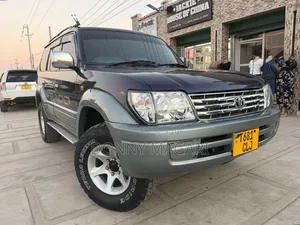 Toyota Land Cruiser Prado 1997 Blue