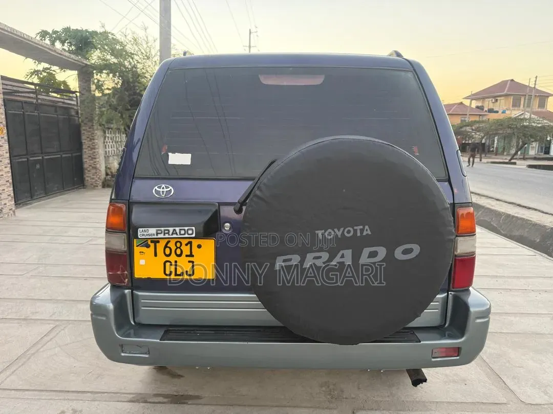 Toyota Land Cruiser Prado 1997 Blue